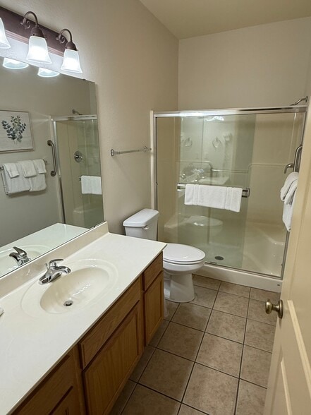 Building Photo - 310 Wildwood Dr S