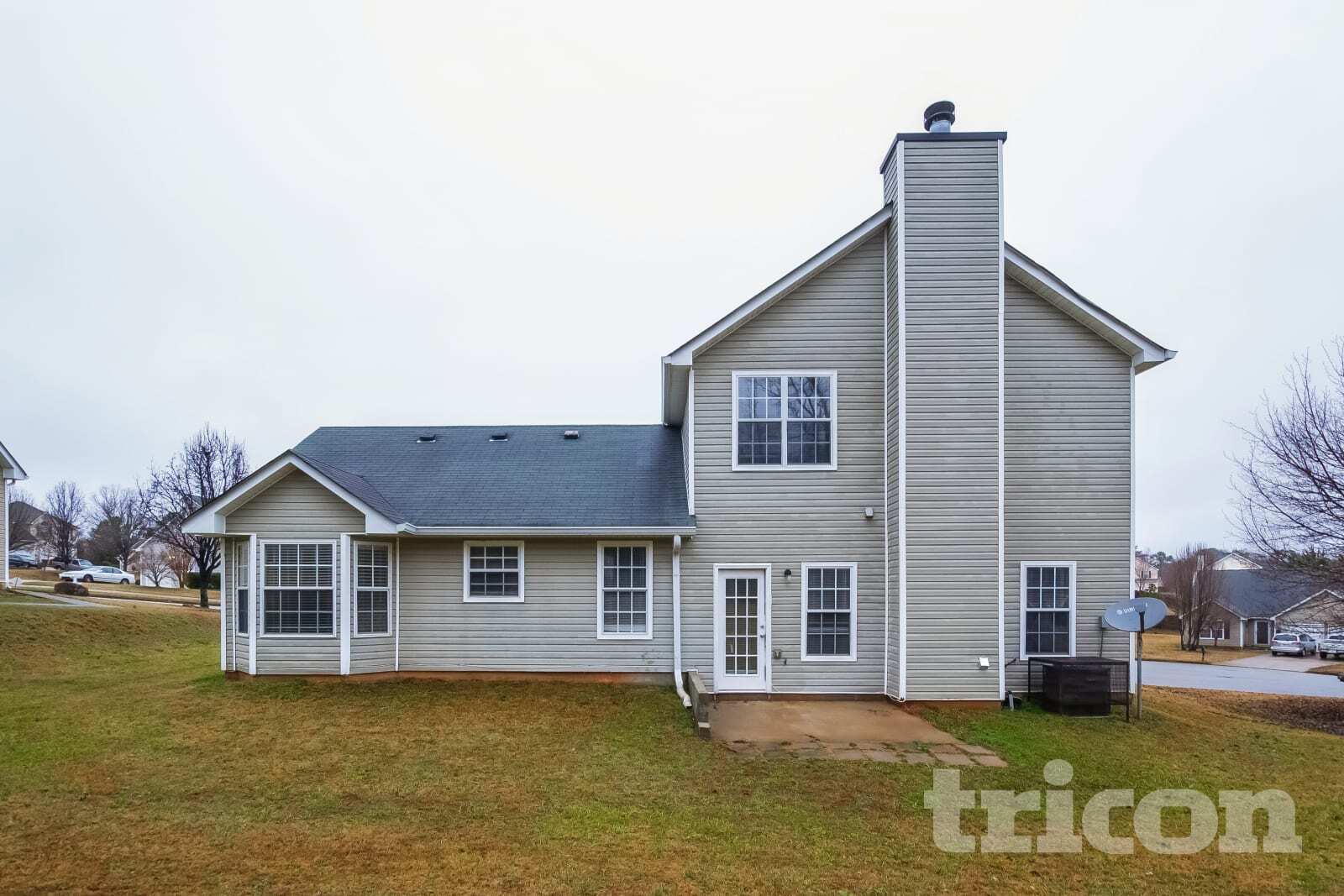 Building Photo - 6945 Pompas Ct