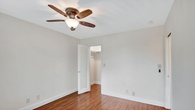 Building Photo - 4539 Luxemburg Ct