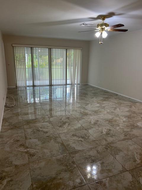 Building Photo - 153 Meadowlark Dr