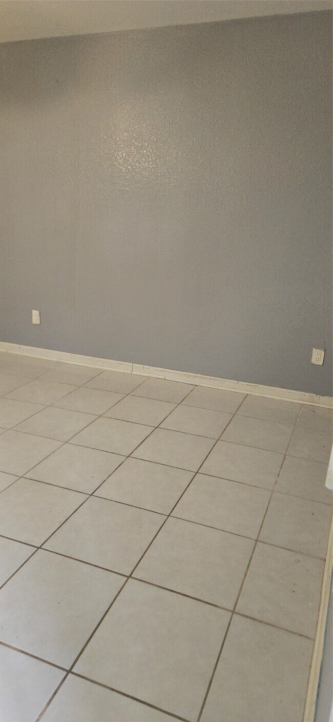 Building Photo - 11807 Greenmesa Dr