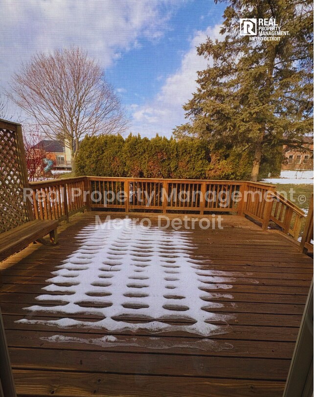 Building Photo - SPRING INTO YOUR NEW HOME