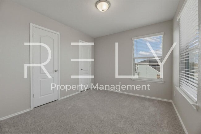 Building Photo - 140 Katie Elder Dr