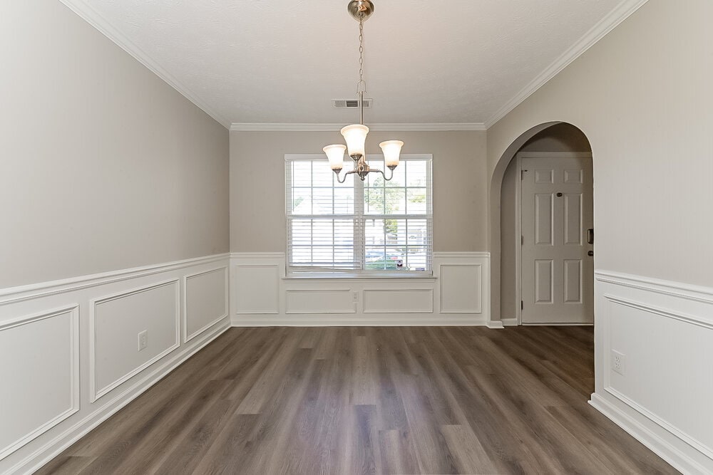 Building Photo - 2407 Brookgate Way