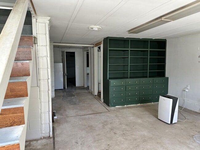 Building Photo - 101 Cherokee St
