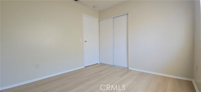 Building Photo - 260 W Shady Grove Dr