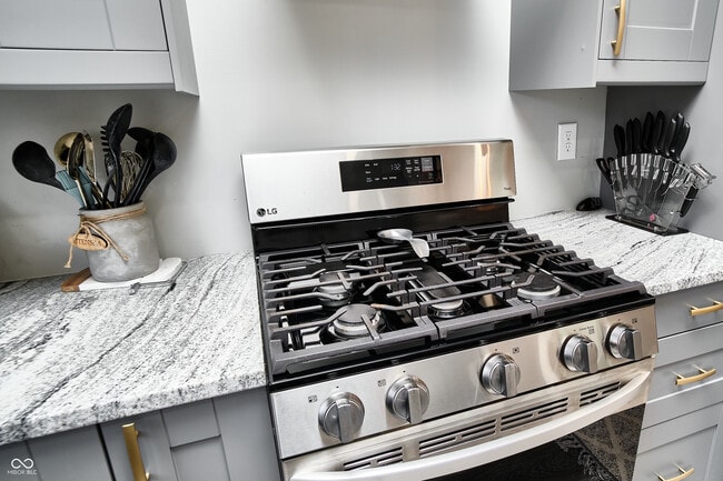 Building Photo - 1714 Milburn St