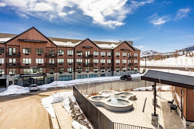 Building Photo - Large Studio with Lake Views at Pioche Vil...