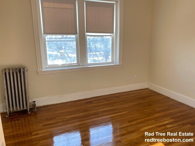 Building Photo - 1820 Commonwealth Ave