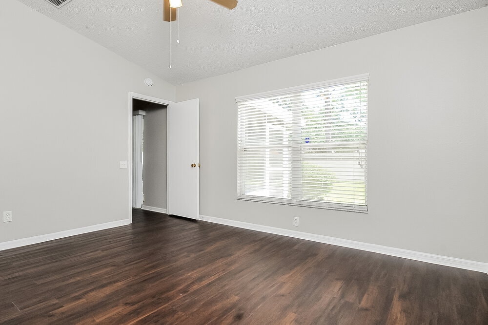 Building Photo - 10532 Walker Vista Dr