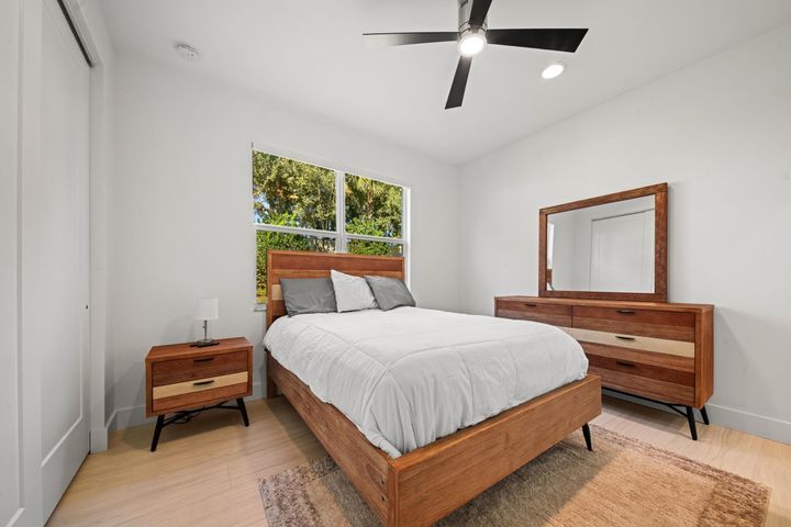 Building Photo - 9841 Salty Bay Dr