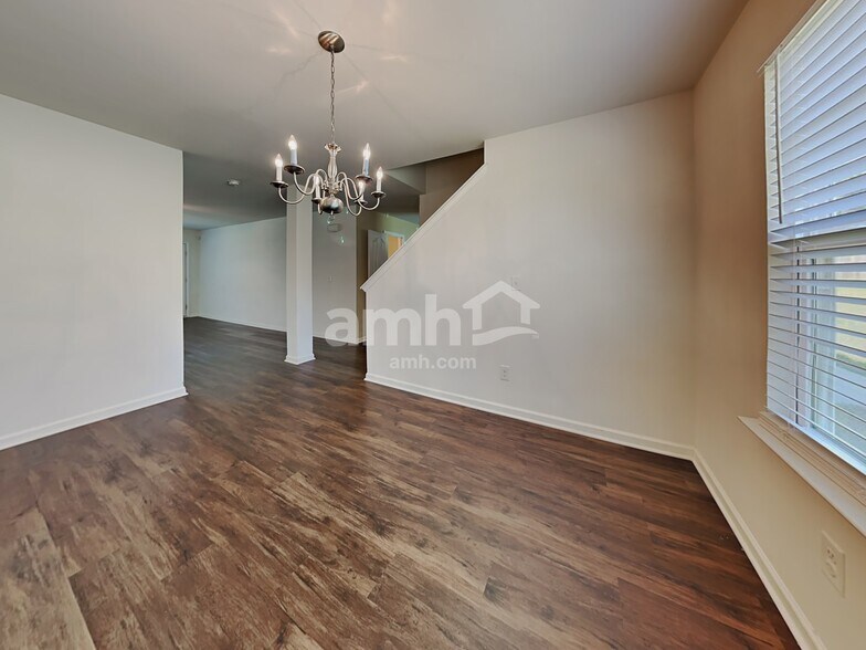 Building Photo - 145 Mount Olivet Dr