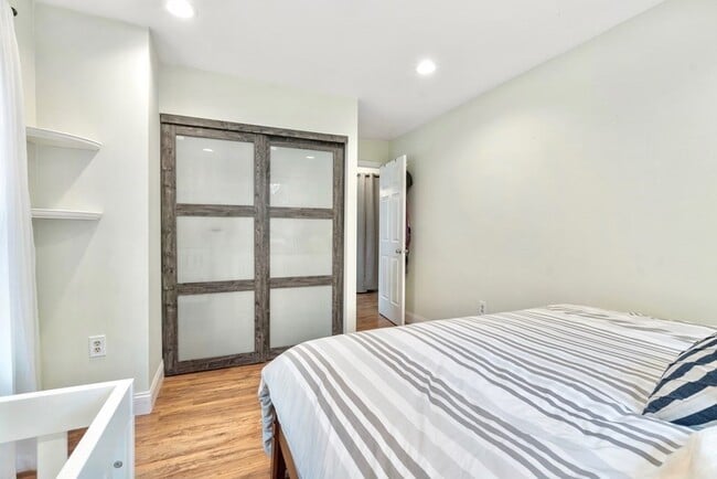 Building Photo - 43 N Mead St