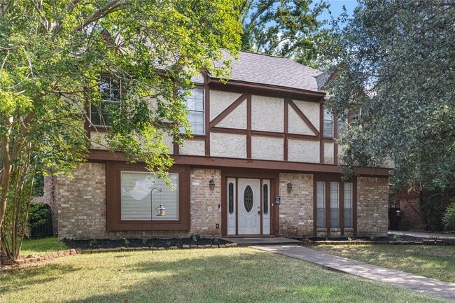Building Photo - 5718 Upper Lake Dr