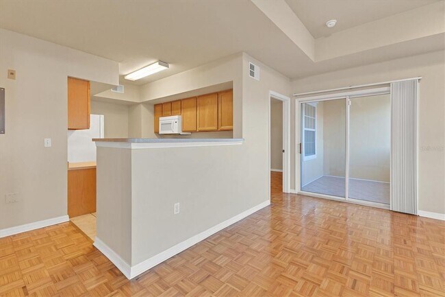 Building Photo - 1130 Villagio Cir