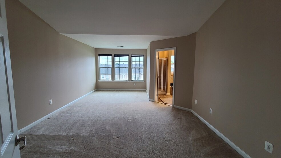 Building Photo - 202 Tidewater Terrace