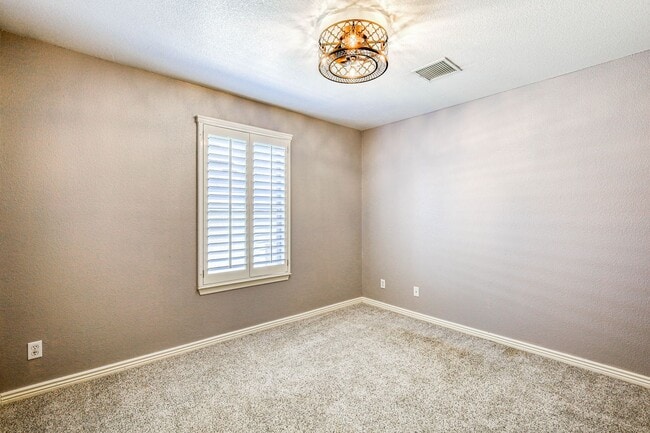 Building Photo - 5948 Anapaula Dr