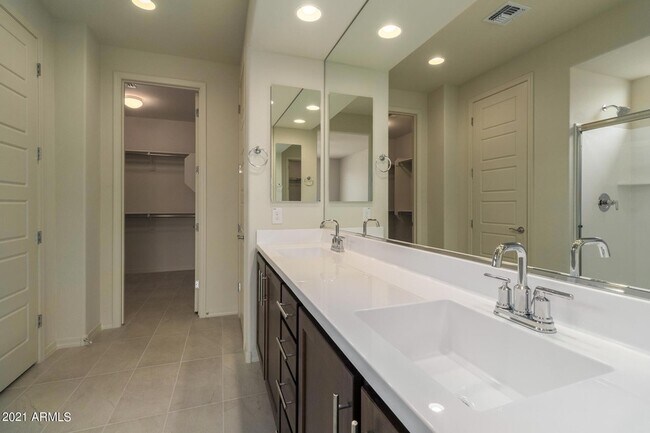 Building Photo - 22857 E Marsh Rd