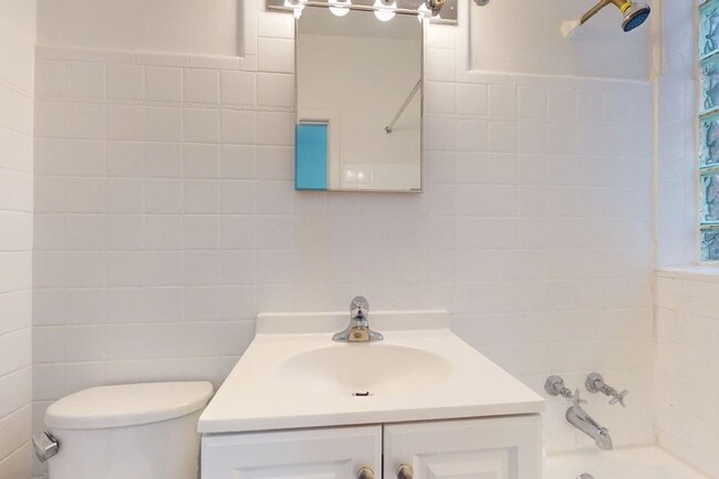 Floorplan - 5336-5338 S. Hyde Park Boulevard