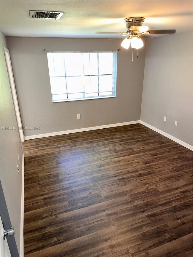 Building Photo - 6053 SW 19th Pl