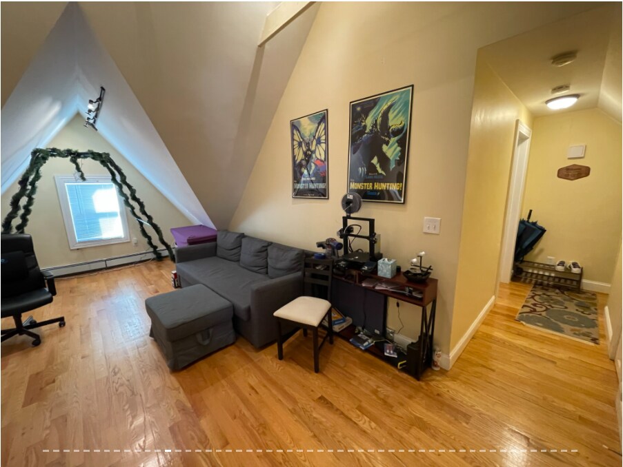 Building Photo - 5 Irving St