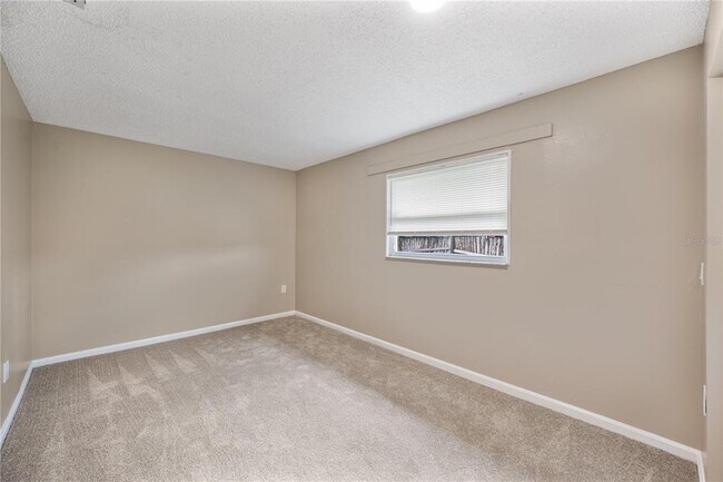 Building Photo - 5513 Karan Ct