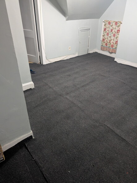 Building Photo - 8755 125th St