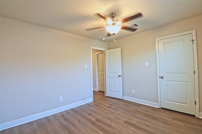 Building Photo - 4339 Cetti St