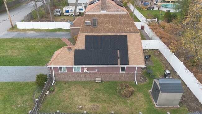 Building Photo - 90 Brightwood Ave