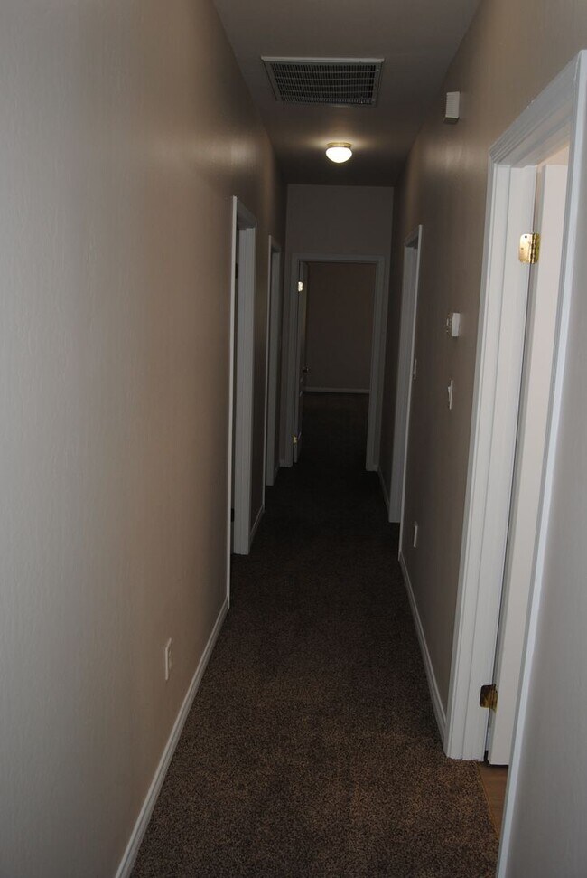 Building Photo - 11130 Dawson Falls Ave