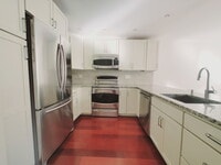 Building Photo - 101 Grove St