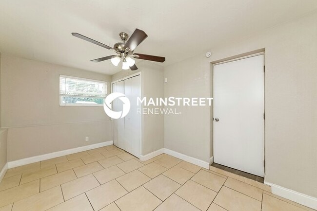 Building Photo - 3 Bedroom Pet-Friendly Home in Bradenton, ...