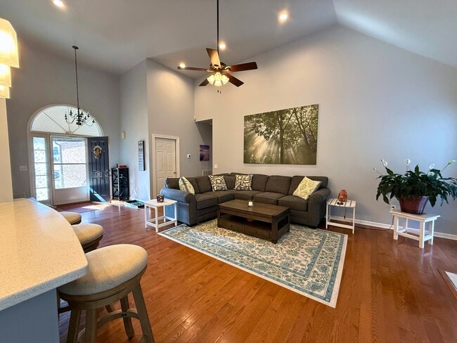 Building Photo - 224 Trotters Ridge Ln