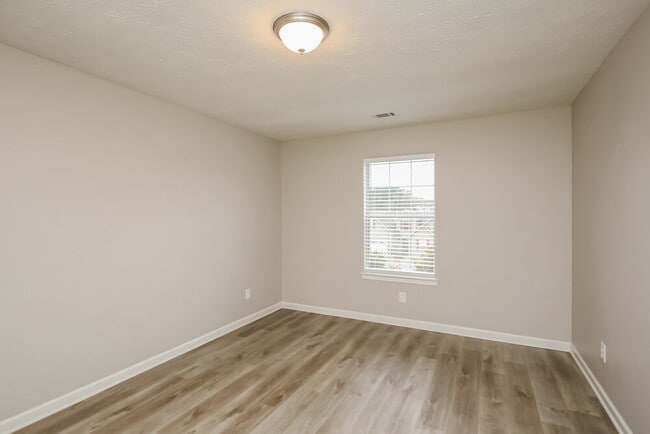 Building Photo - 765 Baskins Cir