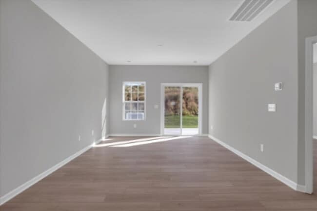 Building Photo - Stylish Living with Convenience at Your Doorstep