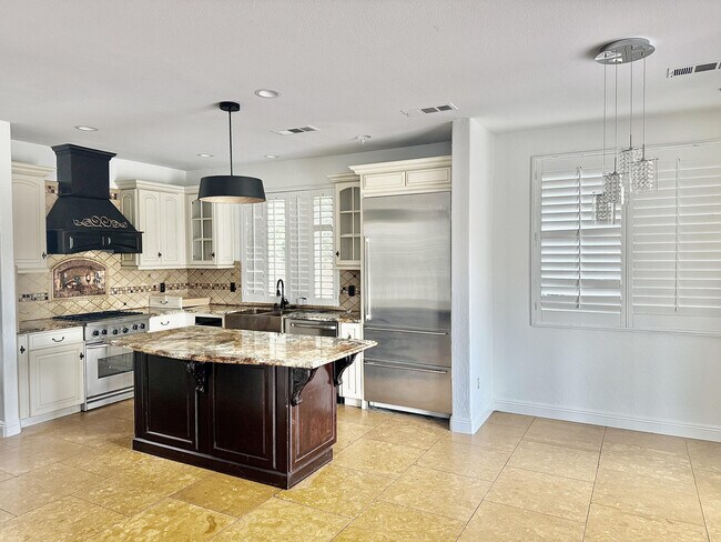 Building Photo - 82546 Tivoli Ct