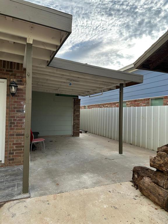 Building Photo - 1217 SW 18th St