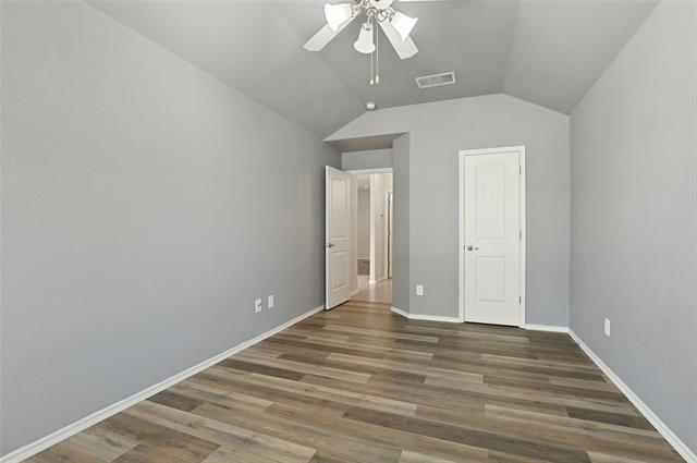 Building Photo - 2404 Slalom Dr