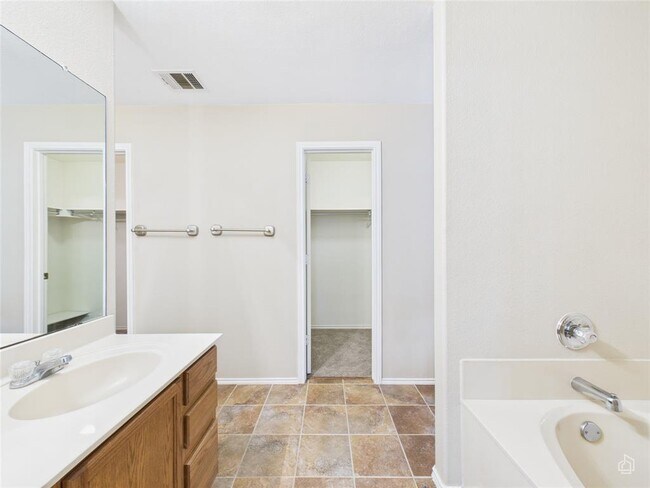 Building Photo - 19708 San Chisolm Dr