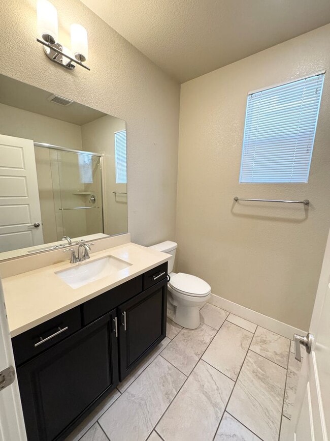 Building Photo - Resort-Style Living in Natomas Meadows | 4BD + Clubhouse & Pools SEE VIDEO