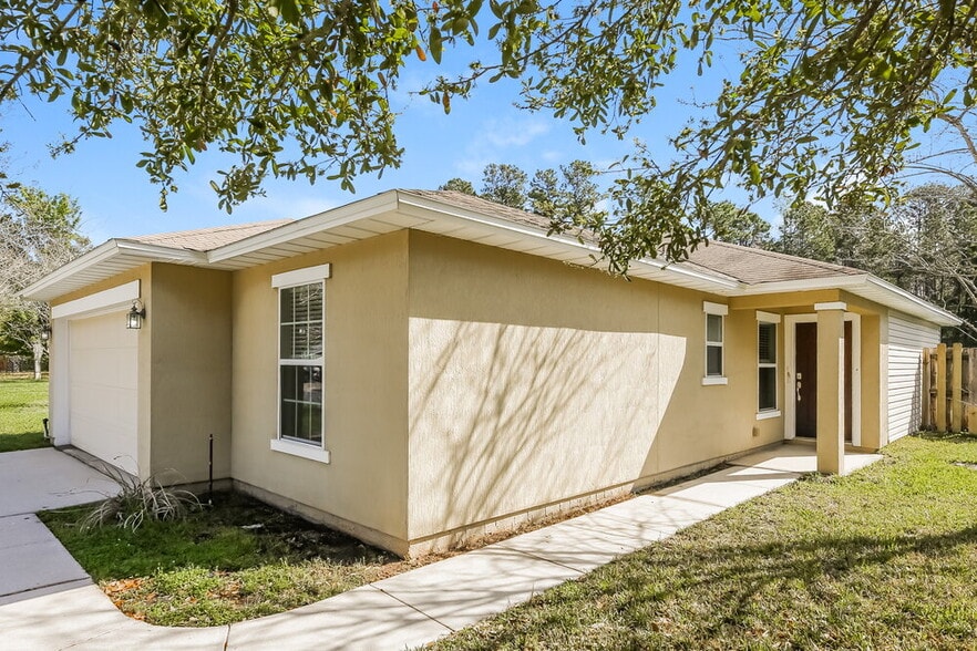 Building Photo - 11751 Pleasant Creek Dr