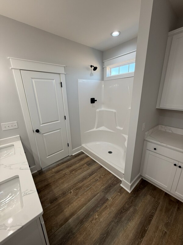 Building Photo - 3030 Fincher Dr