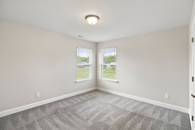 Building Photo - 110 Isleworth Ct