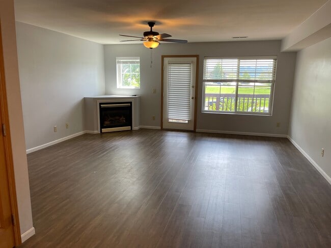Building Photo - 3505B Fallon St