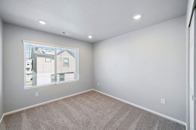 Building Photo - 12326 W 56th Ln