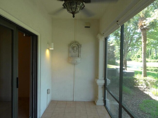 Building Photo - 101 Laurel Wood Way