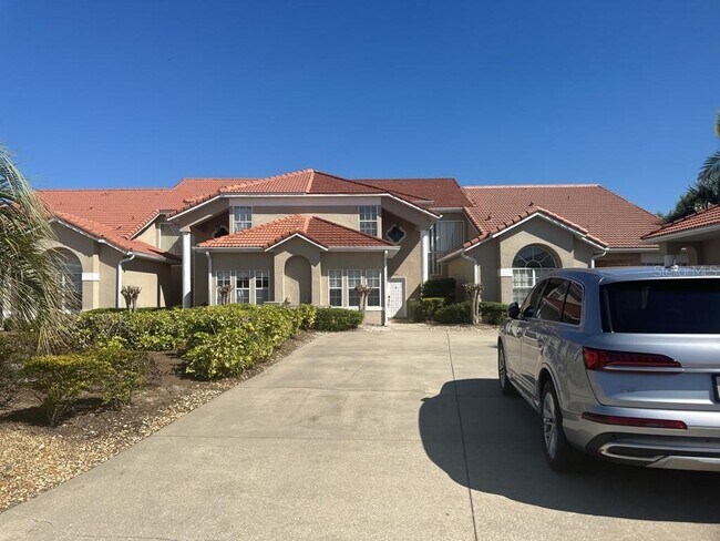 Primary Photo - 1727 St Tropez Ct