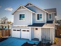 Building Photo - 1 MONTH FREE! The Vineyards at Dennis Lane...