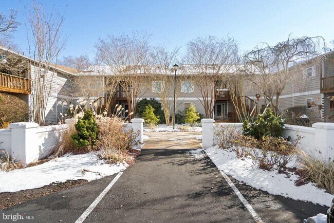 Building Photo - 18530 Drayton Hall Rd