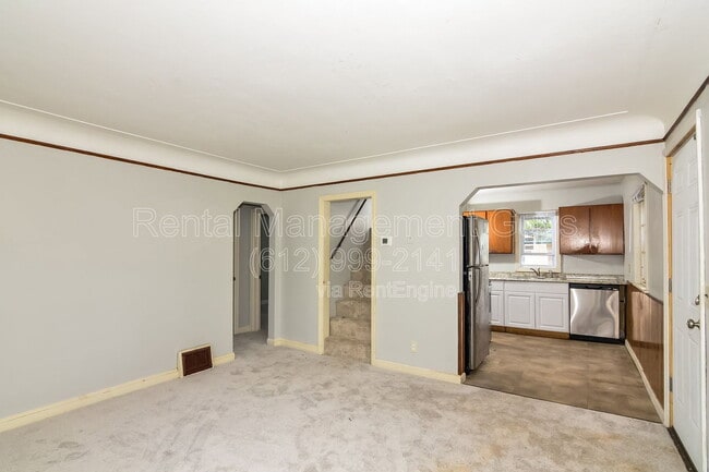 Building Photo - 4400 Xenia Ave N